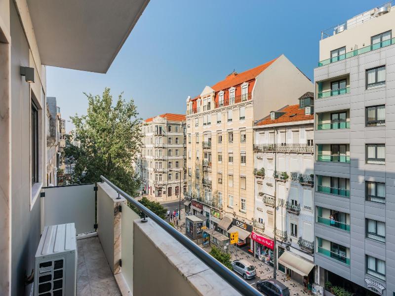 137 Lux Residence image