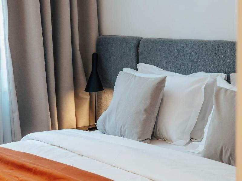 Artifact Apart Hotel image