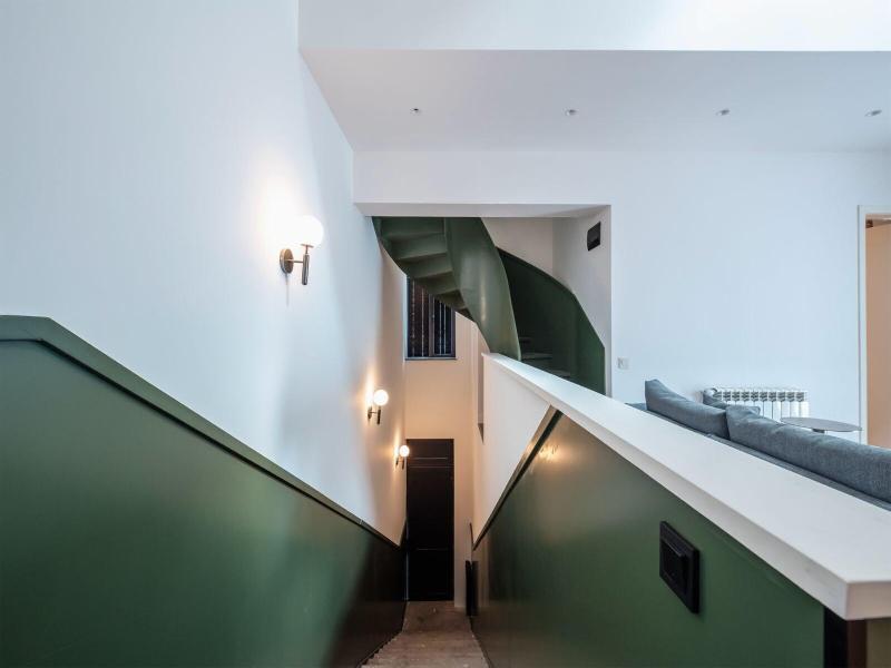 Artifact Apart Hotel image
