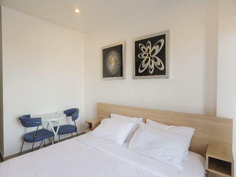 Accra Luxury Apartments At The Gallery image