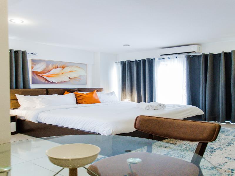 Accra Luxury Apartments At The Gallery image