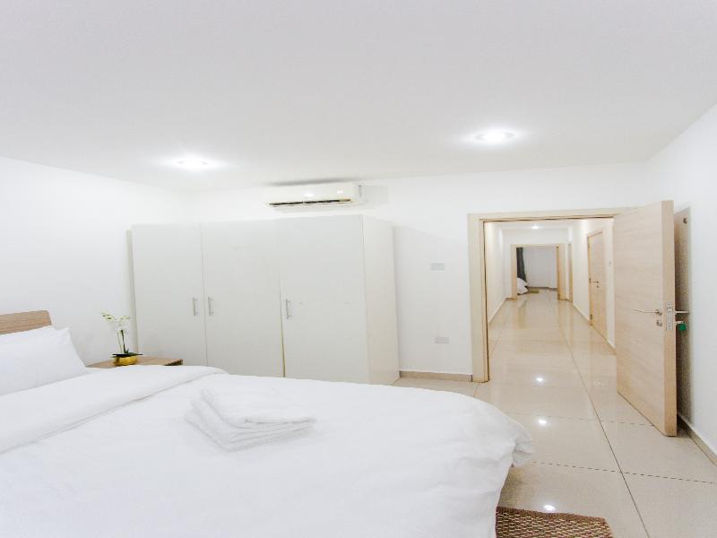 Accra Luxury Apartments At The Gallery image