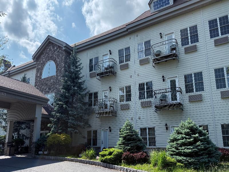 The Willowbrook Village At Lake Harmony image