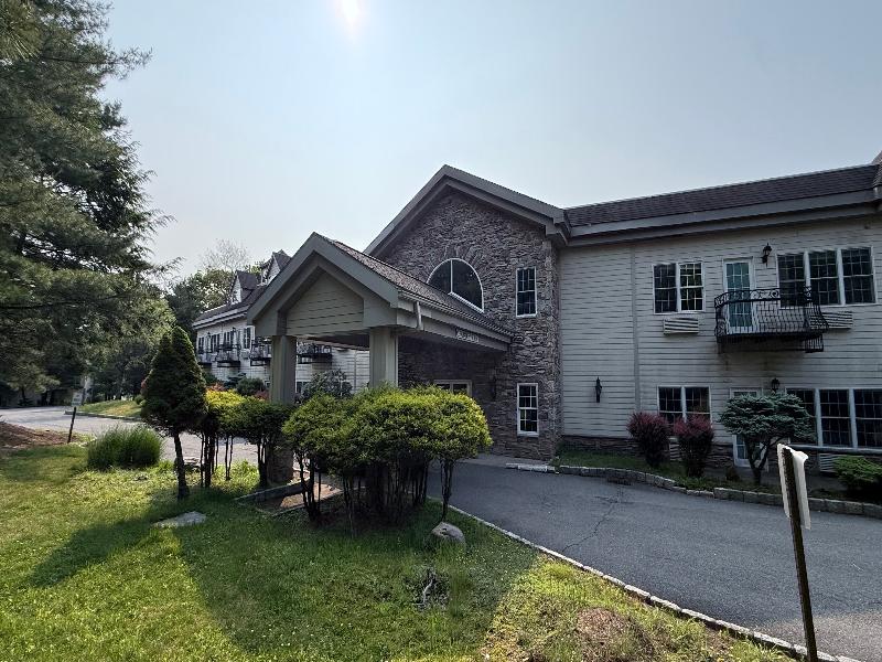 The Willowbrook Village At Lake Harmony image