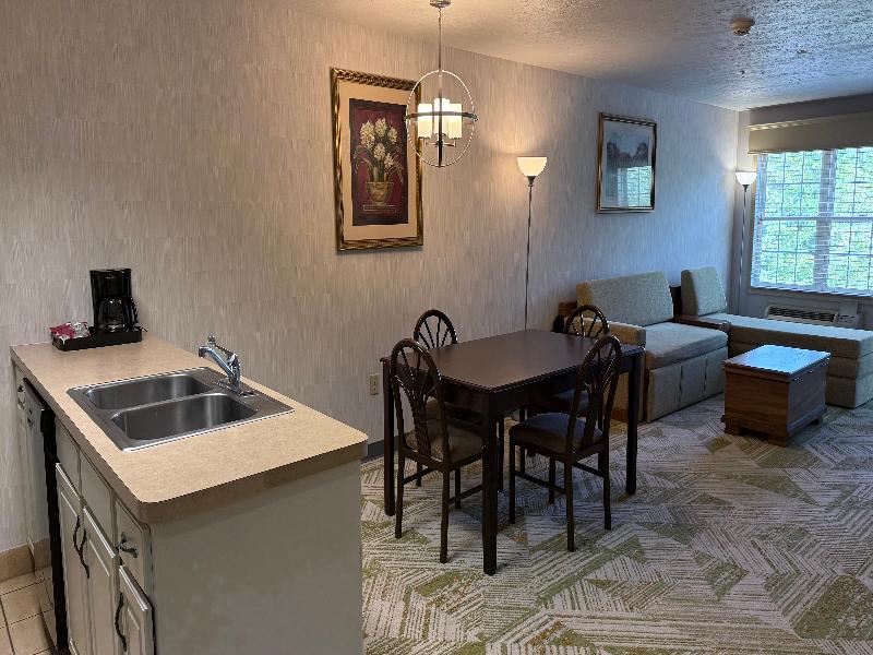 The Willowbrook Village At Lake Harmony image