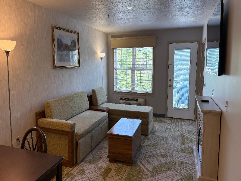 The Willowbrook Village At Lake Harmony image