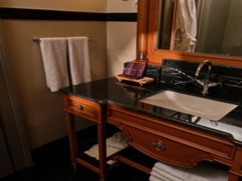 Anarat Hotel İstanbul image