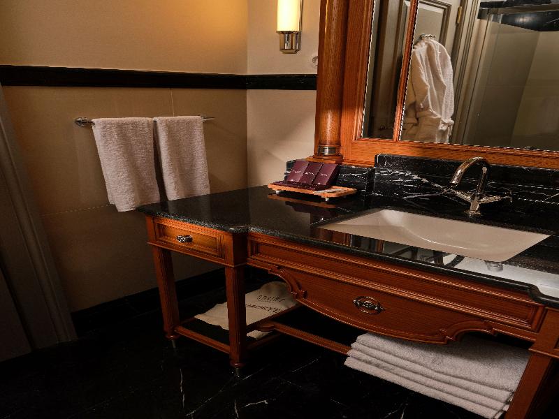 Anarat Hotel İstanbul image