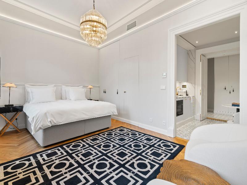 VODICKOVA LUXURY SUITES  image