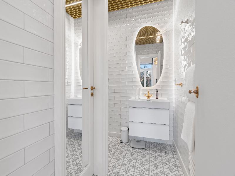 VODICKOVA LUXURY SUITES  image