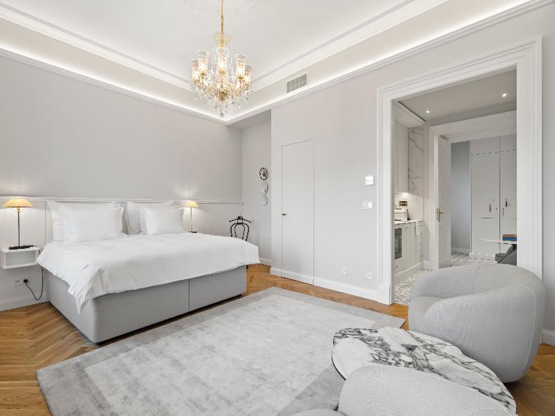 VODICKOVA LUXURY SUITES  image