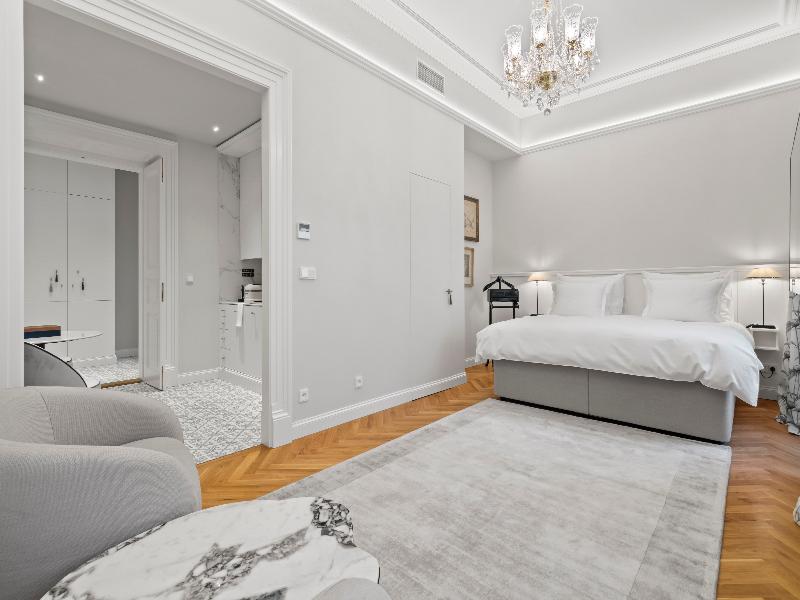 VODICKOVA LUXURY SUITES  image