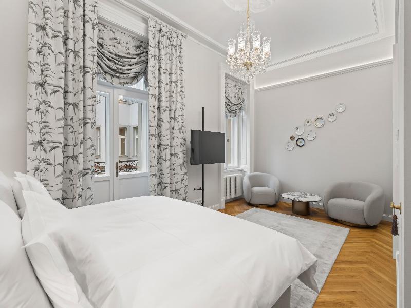 VODICKOVA LUXURY SUITES  image