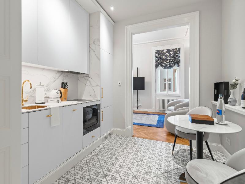 VODICKOVA LUXURY SUITES  image