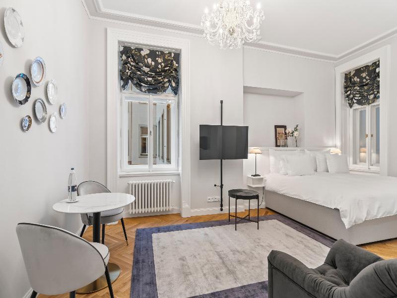 VODICKOVA LUXURY SUITES  image