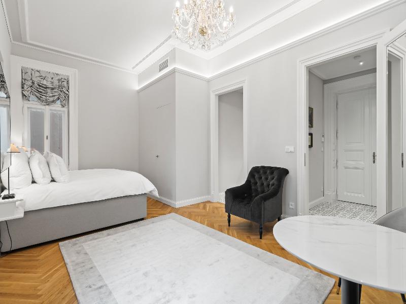 VODICKOVA LUXURY SUITES  image