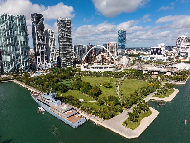 The Crosby Miami Worldcenter image