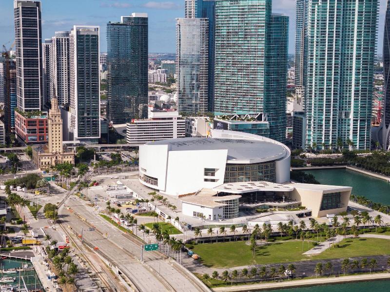 The Crosby Miami Worldcenter image