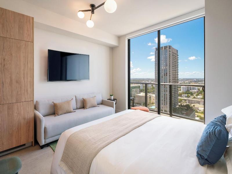 The Crosby Miami Worldcenter image