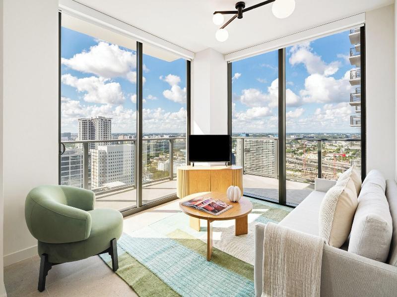 The Crosby Miami Worldcenter image
