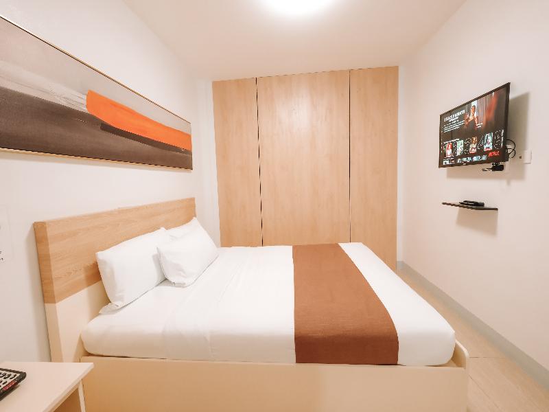 Rosey Hotel image