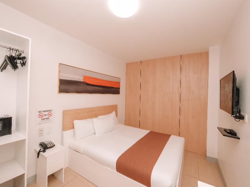 Rosey Hotel image