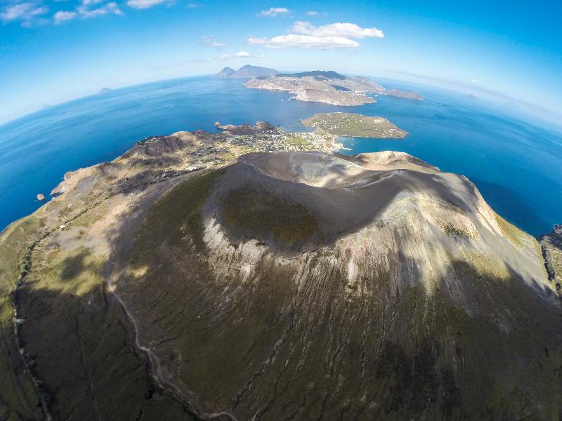 Hotiday Vulcano Porto image