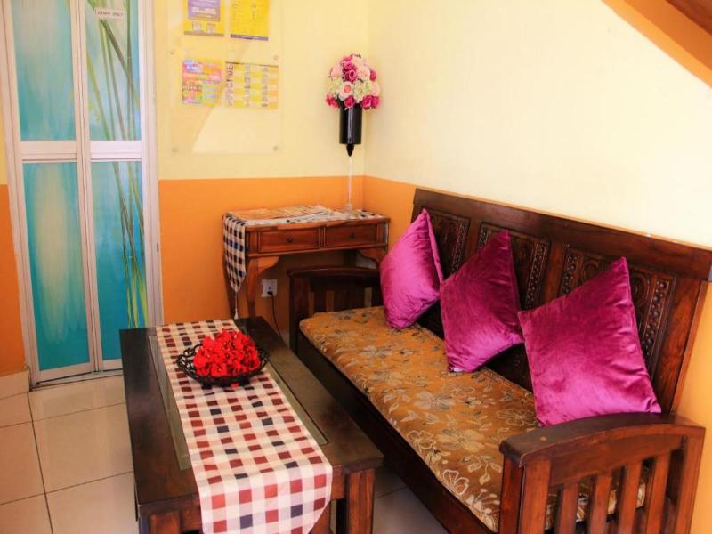 Sun Inns Cheras image
