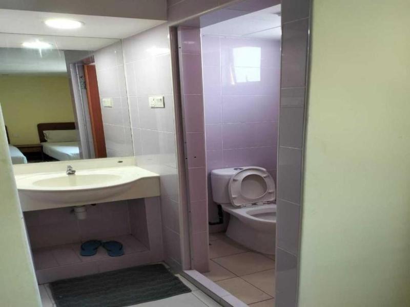 Sun Inns Cheras image