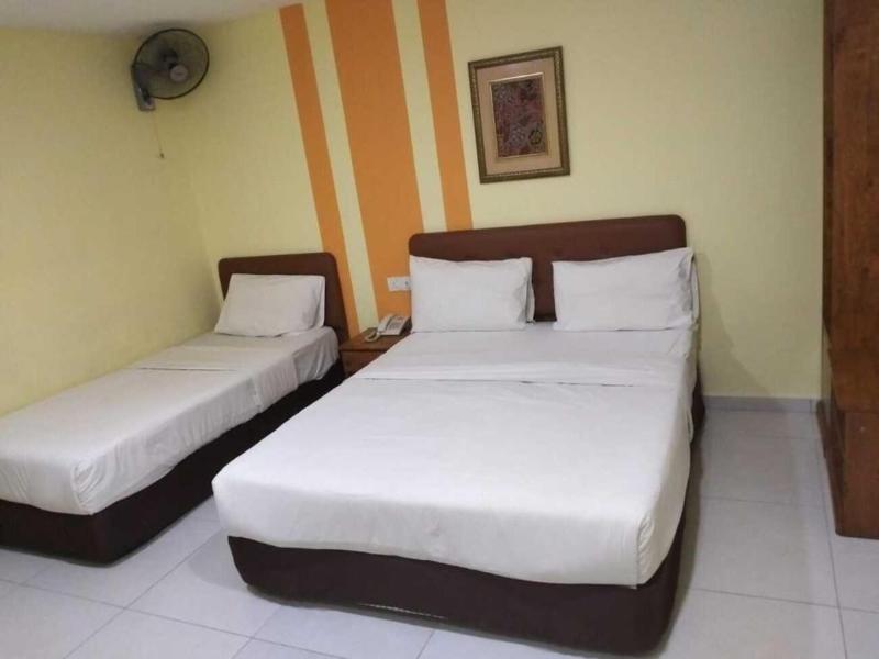 Sun Inns Cheras image
