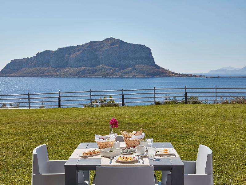 Alkinoi Resort image