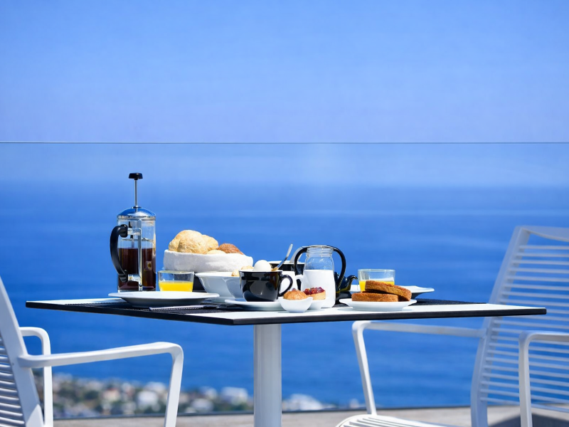Hotiday Santorini Oia image
