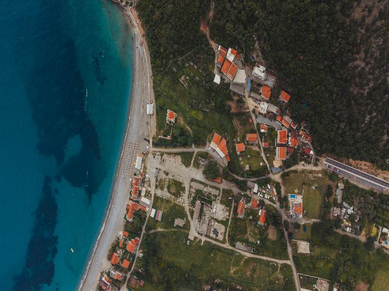 Apartments Via Mare image