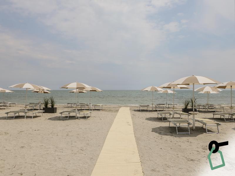 Hotiday Milano Marittima Pineta image