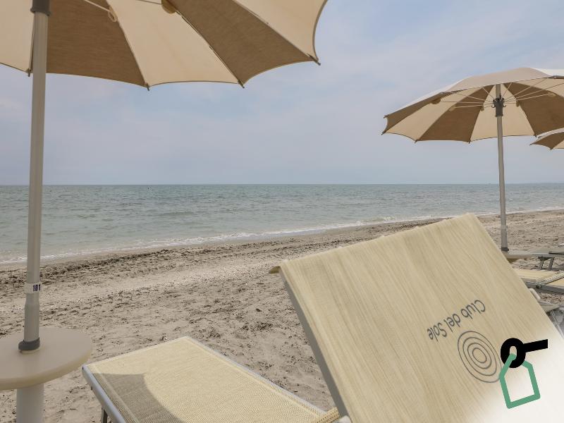 Hotiday Milano Marittima Pineta image