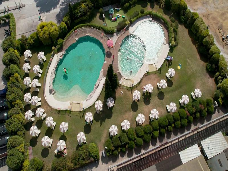 Hotiday Lodge Viareggio image