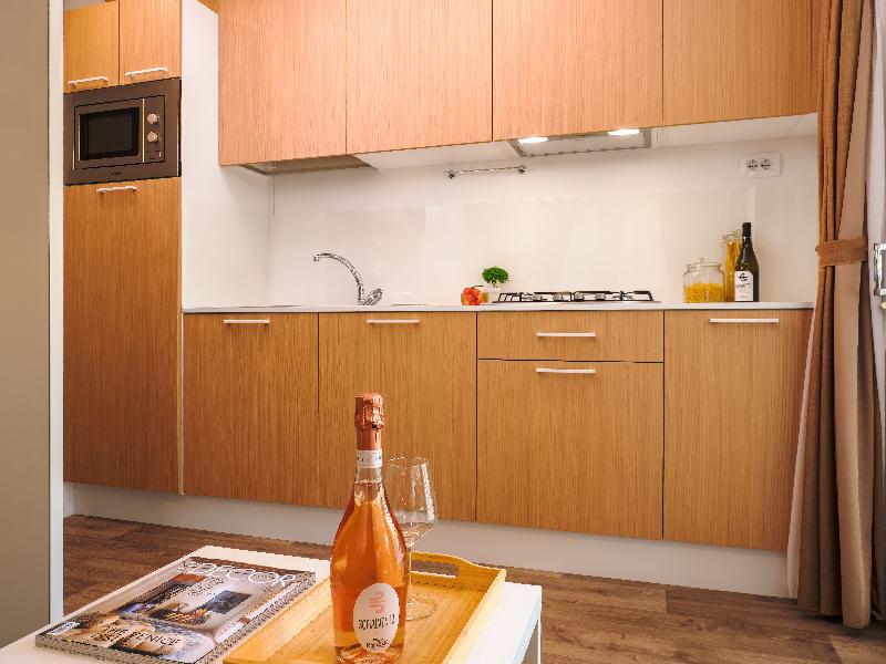 Hotiday Lodge Viareggio image
