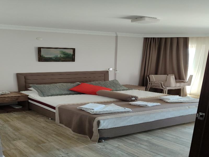 Yasemin Hotel image