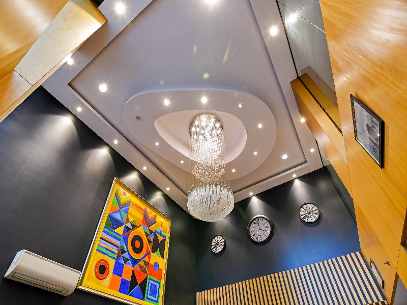 Kzar Corporate image