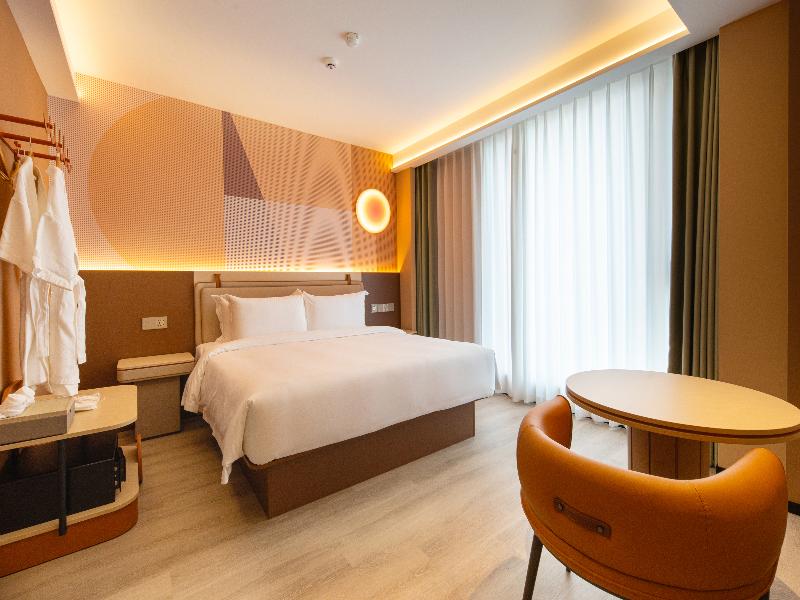 Leston Hotel image