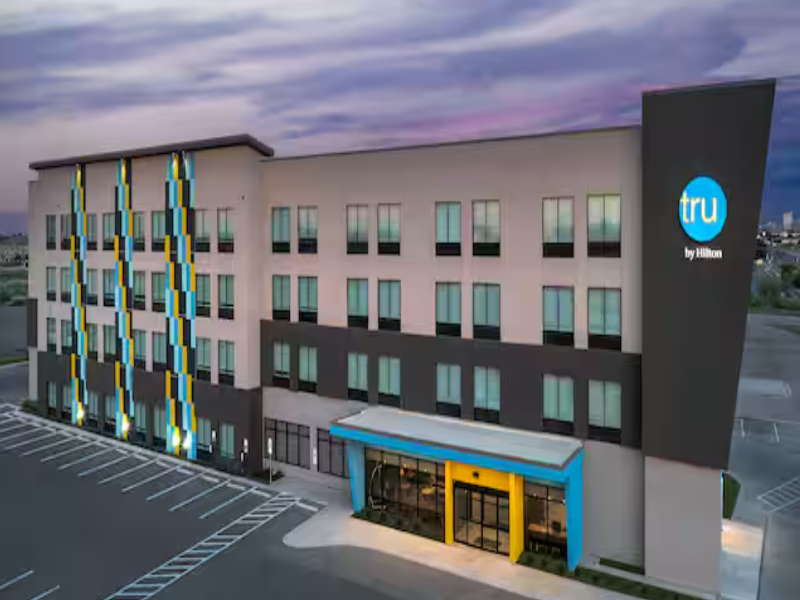 Tru by Hilton Midland East — general view