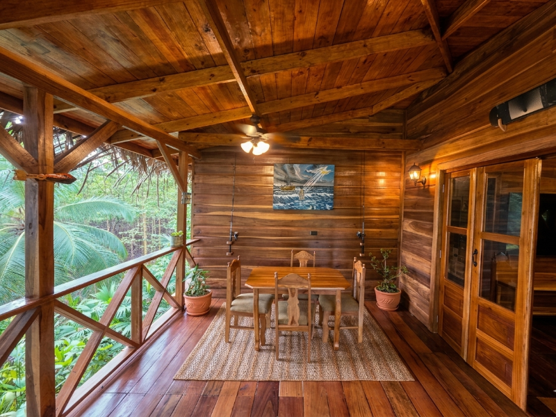 Hotel Central Bocas Del Toro image