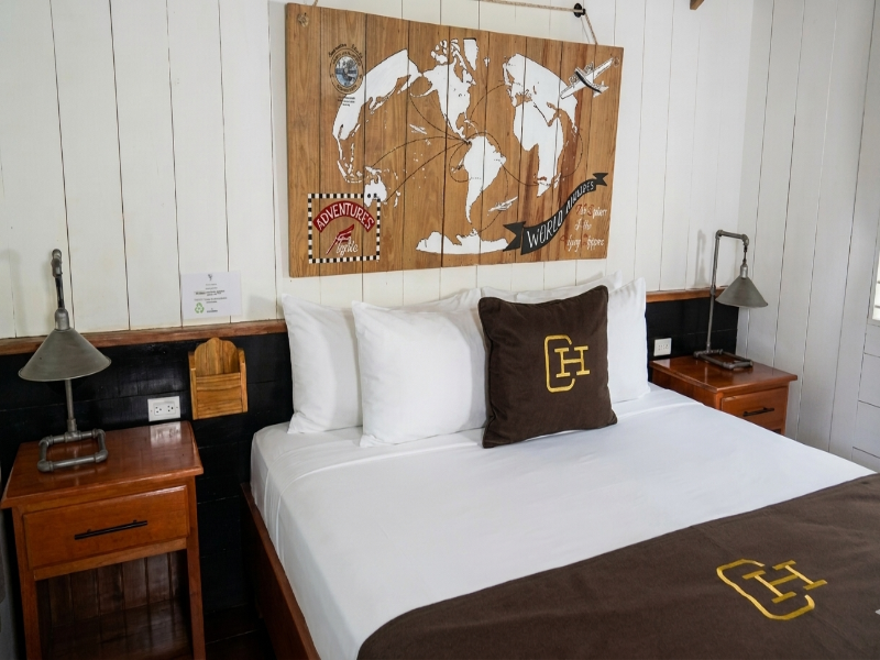 Hotel Central Bocas Del Toro image