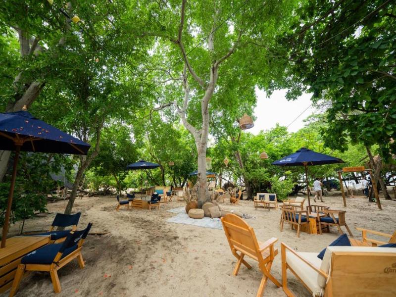Isla Corona image