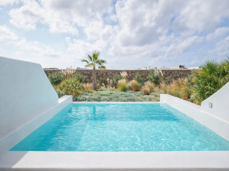 Hotiday Suites Mykonos image