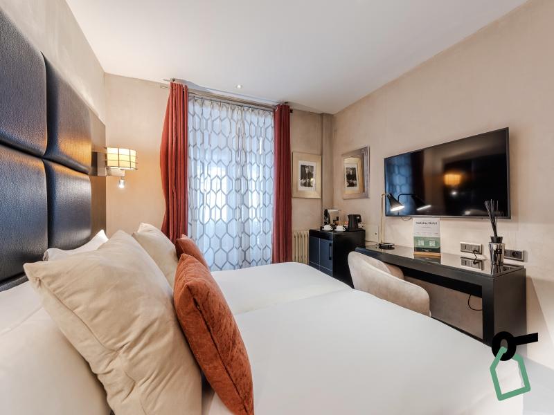 Hotiday Room Collection - Paris Arc De Triomphe image