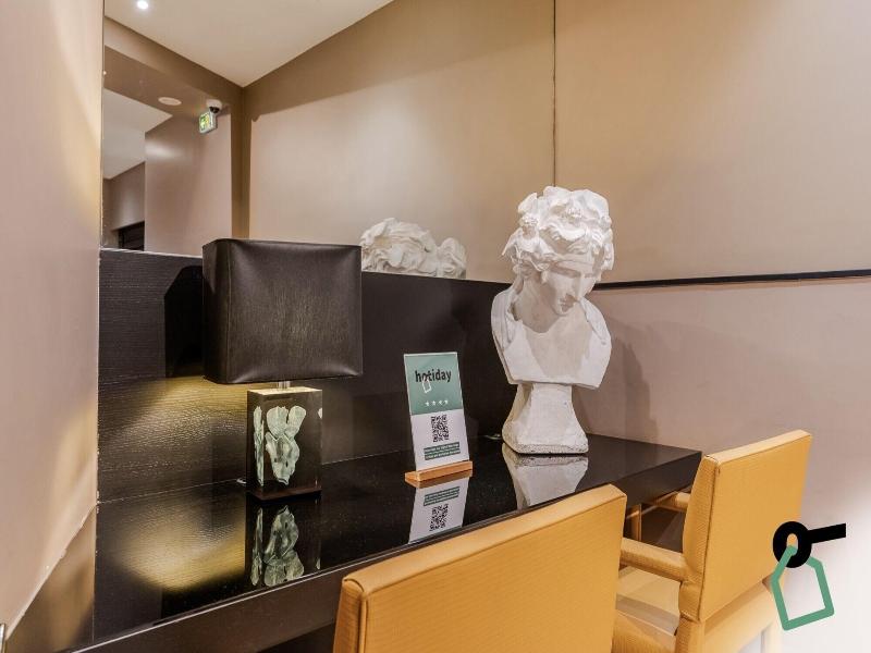 Hotiday Room Collection - Paris Arc De Triomphe image