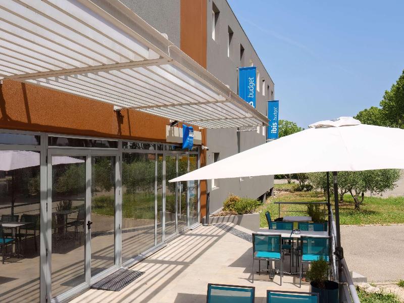 Ibis Budget Pertuis Portes Du Luberon image