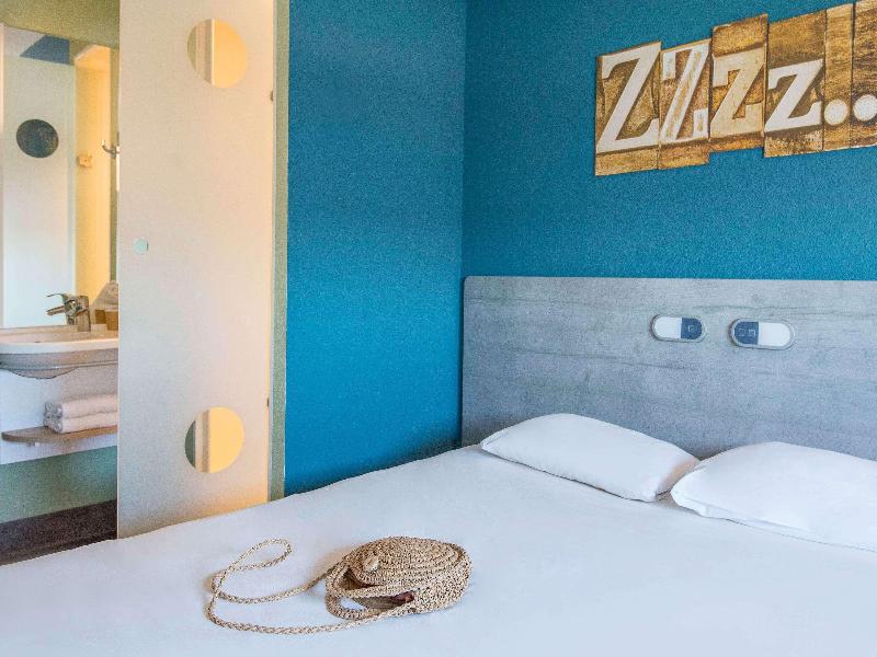 Ibis Budget Pertuis Portes Du Luberon image