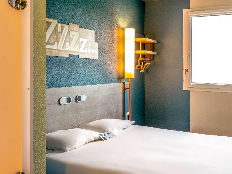 Ibis Budget Pertuis Portes Du Luberon image